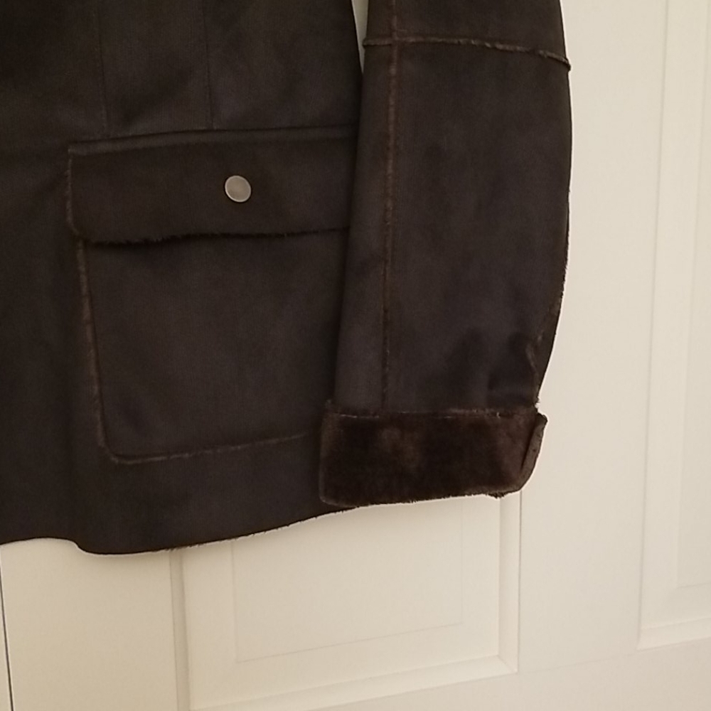 Jacket - Picture 4 of 4